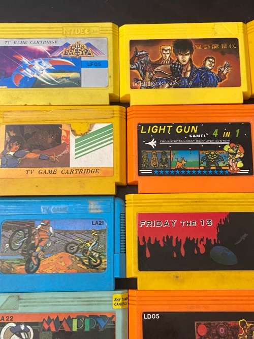 19 OLD NIS 8bit GAMES - SOME GREAT TITLES - ALL ONE BID -