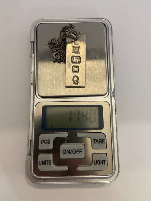 ENGLISH HALLMARK SILVER NECKLACE