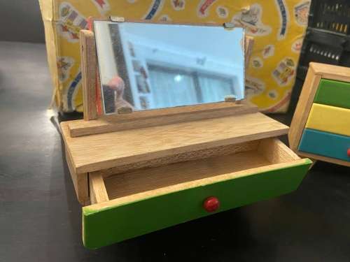 1970s JAPAN MADE DOLL HOUSE FURNITURE - NEW OLD STOCK - STUNNING SET -