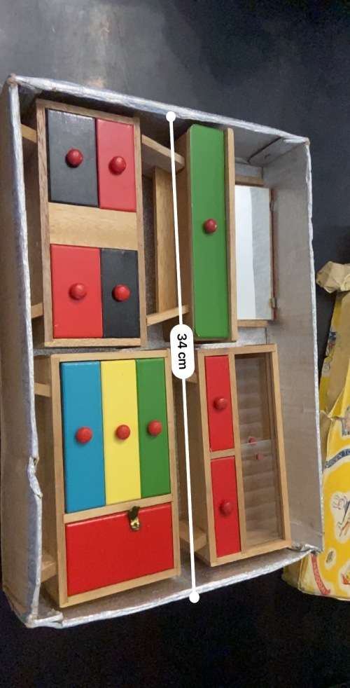 1970s JAPAN MADE DOLL HOUSE FURNITURE - NEW OLD STOCK - STUNNING SET -