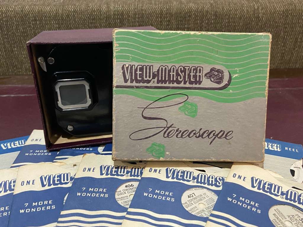 USA VIEW MASTER FROM 1950s WITH 11 SLIDES ORIGINAL BOX