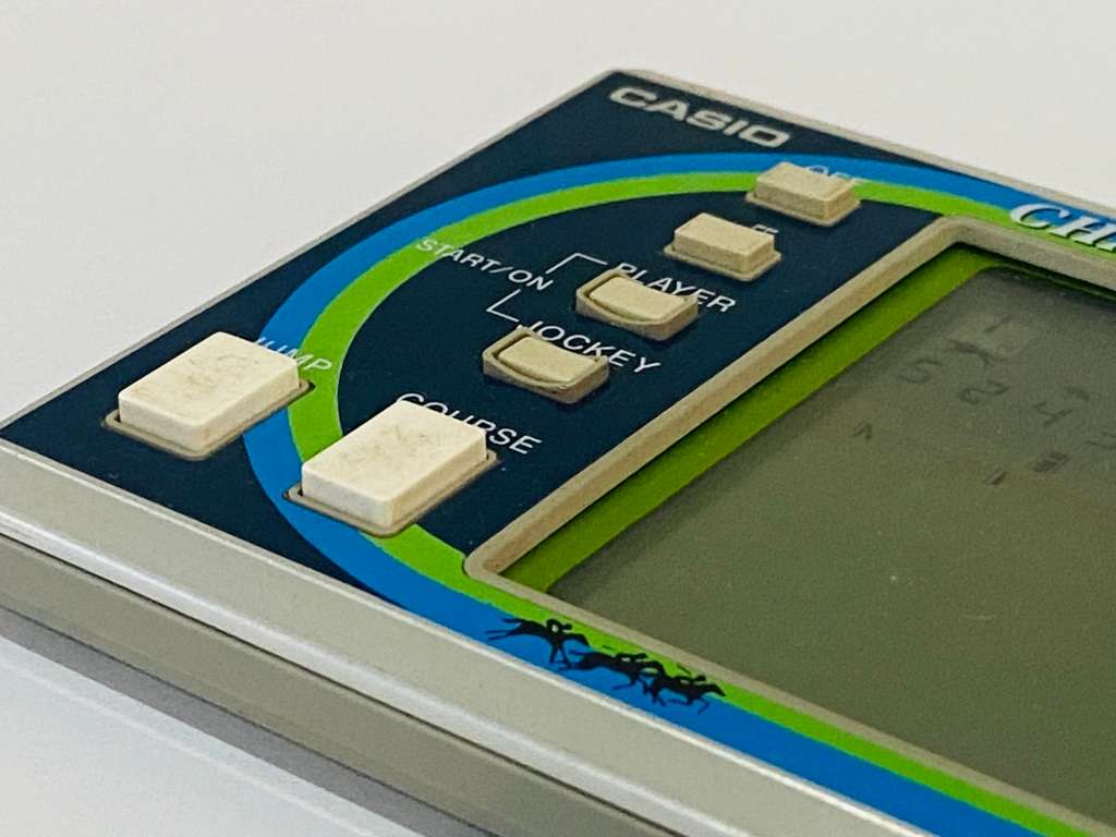 1984 CASIO CHAMPION DERBY HAND HELD GAME - WORKING - RARE 80s LCD GAME -