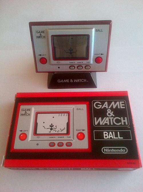 NINTENDO GAME & WATCH 80'S REPLICA GAME - BALL -