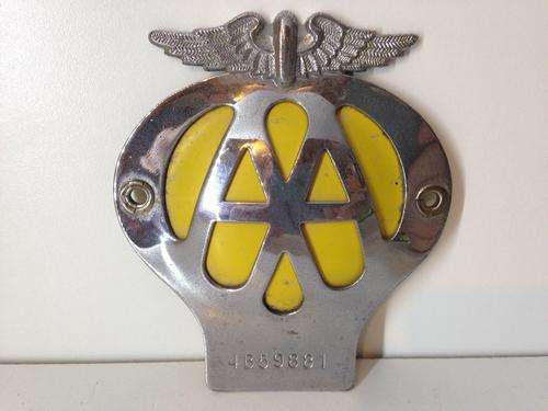 AA  BRITISH CAR BADGE - YELLOW BACKING -