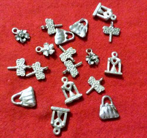 40 x Assorted nickel charms