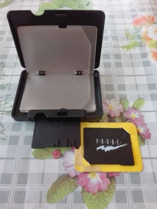 PROBE Lockable Card Case