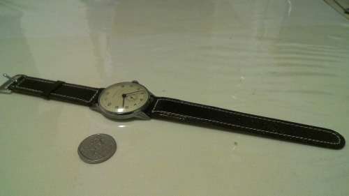 1950s 15 Rubis Swiss made mechanical Wriswatch *** Runs ***