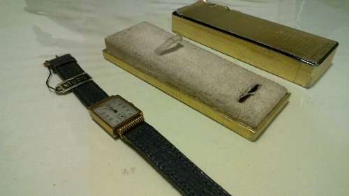 Boxed 1950s Studio Swiss made Art Deco Gents wristwatch (RUNNING)