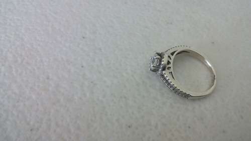 Stunning 925 silver Ring