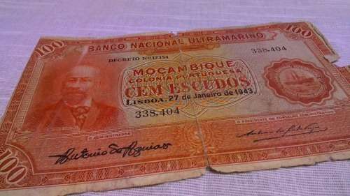 Lot of 3 older interesting International Banknotes