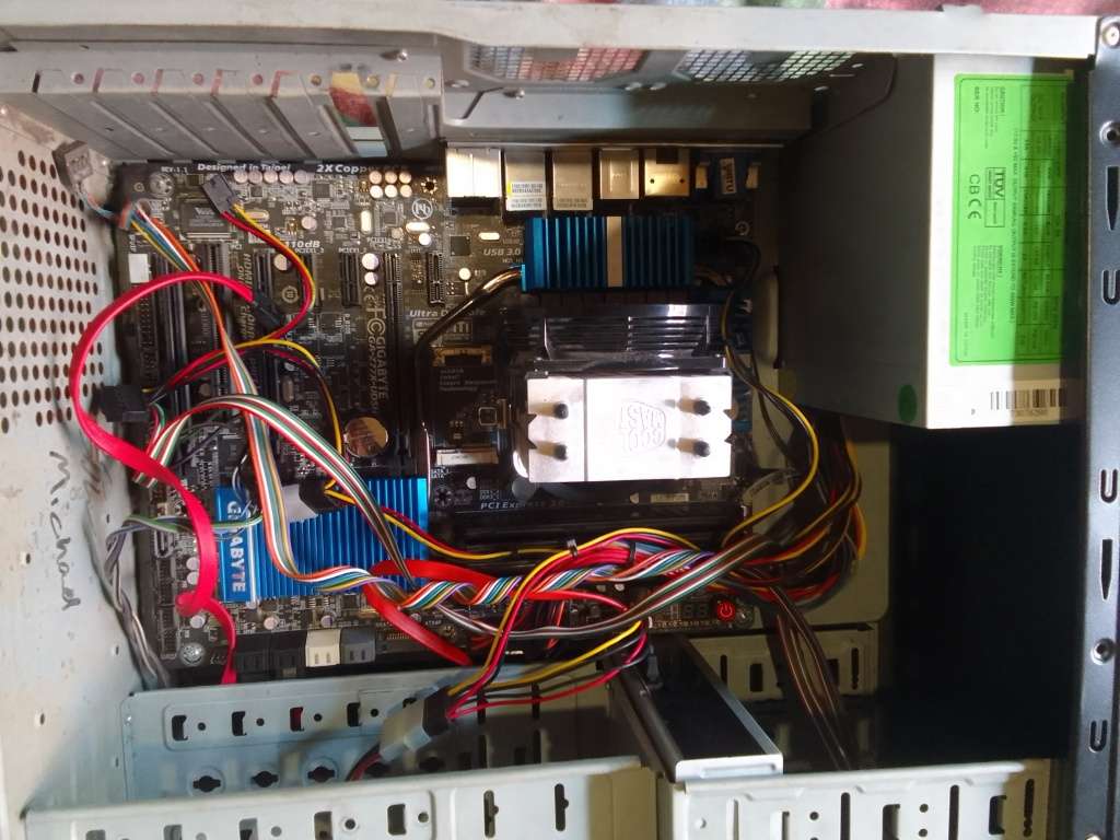 Intel i7 3rd gen PC Partial Build ( No Harddrive) (Case Included)