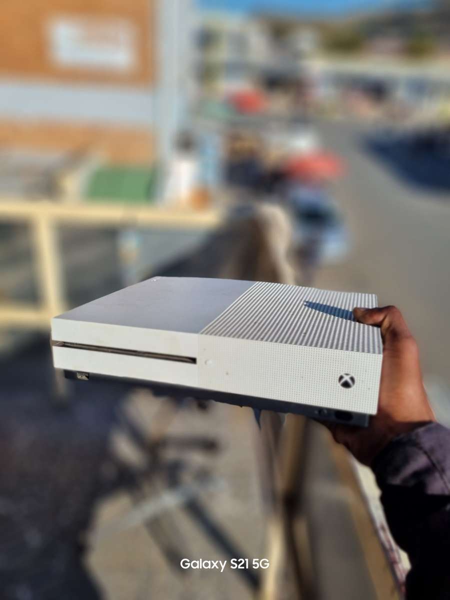 Xbox 1 s