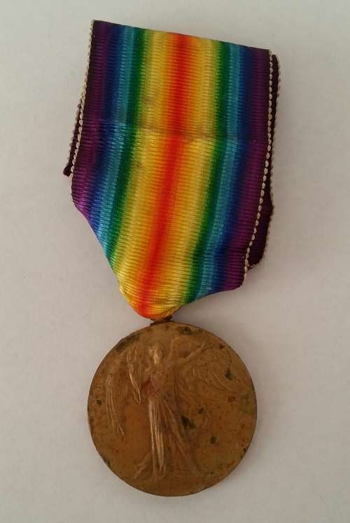 WW1 Victory Medal to 2847 Pte. R. Robinson. 25 - Lond. R.