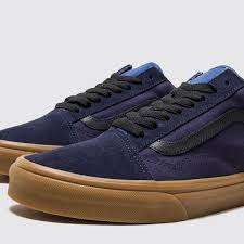 VANS OLD SKOOL SNEAKERS