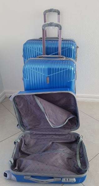 Suitcases : 1-CS1 Various Colors (3 Piece Set)