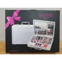 MISS YOUNG MAKE UP KIT