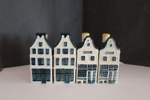KLM Dutch Delft blue miniature houses
