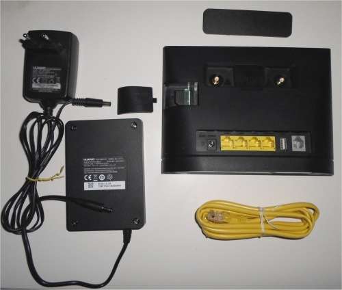 Huawei B315s-939 (Black) LTE 4G Portable Router (Built-in Antenna) with Backup Power Supply