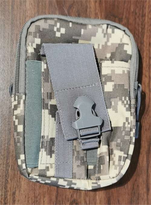 2-Section 17cmx12cm Digital Camo Utility Carry Pouch with Carabiner Loop *Stock Clearance Sale*