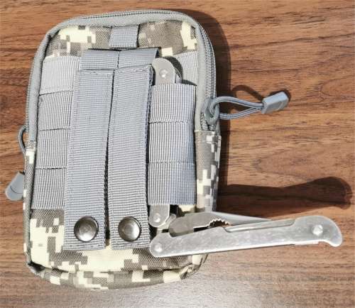 2-Section 17cmx12cm Digital Camo Utility Carry Pouch with Carabiner Loop *Stock Clearance Sale*