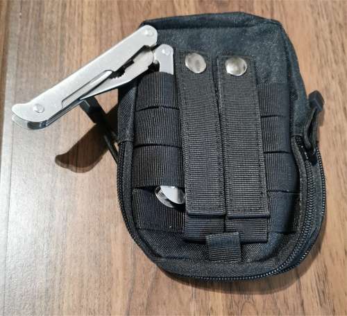 2-Section 17cmx12cm Black Utility Carry Pouch with Carabiner Loop *Stock Clearance Sale*