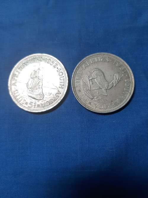 1 x War Medal and Silver 5 Shielling,s all for 1 bidding