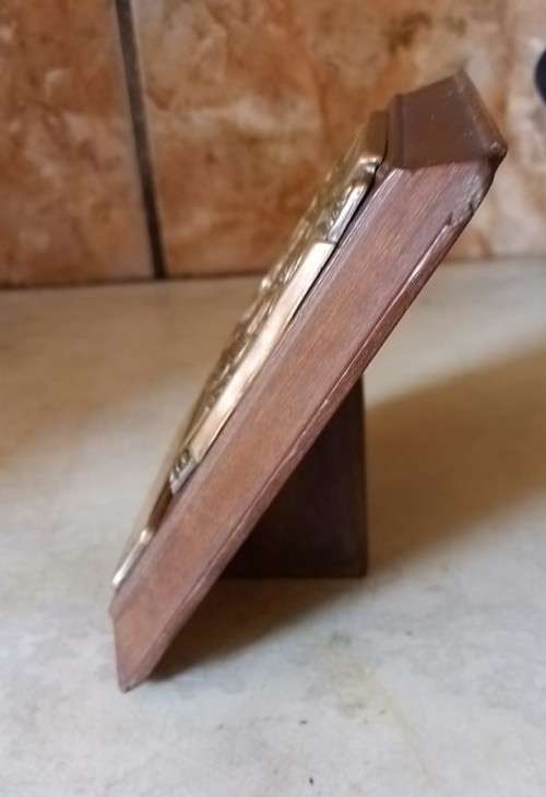 `VERY RARE` 1939 - 1945 WORLD WAR 2 Service Medal.