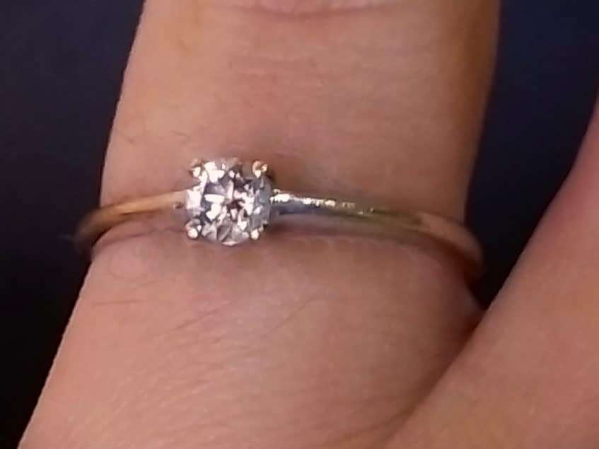 ENGAGEMENT RING` 0.30 Carat Genuine Diamond set in 9CT WHITE GOLD