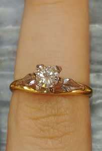 0.50ct Genuine DIAMOND set in 18ct Yellow Gold and Palladium Engagement Ring