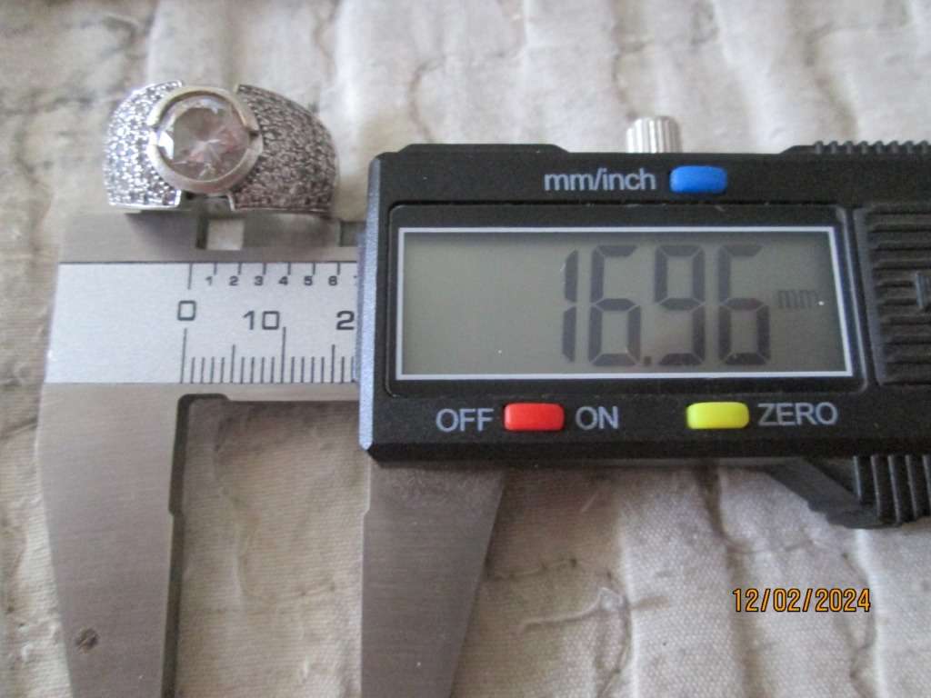 Genuuine 925 Silver Dress Ring set with Cubic Zircons