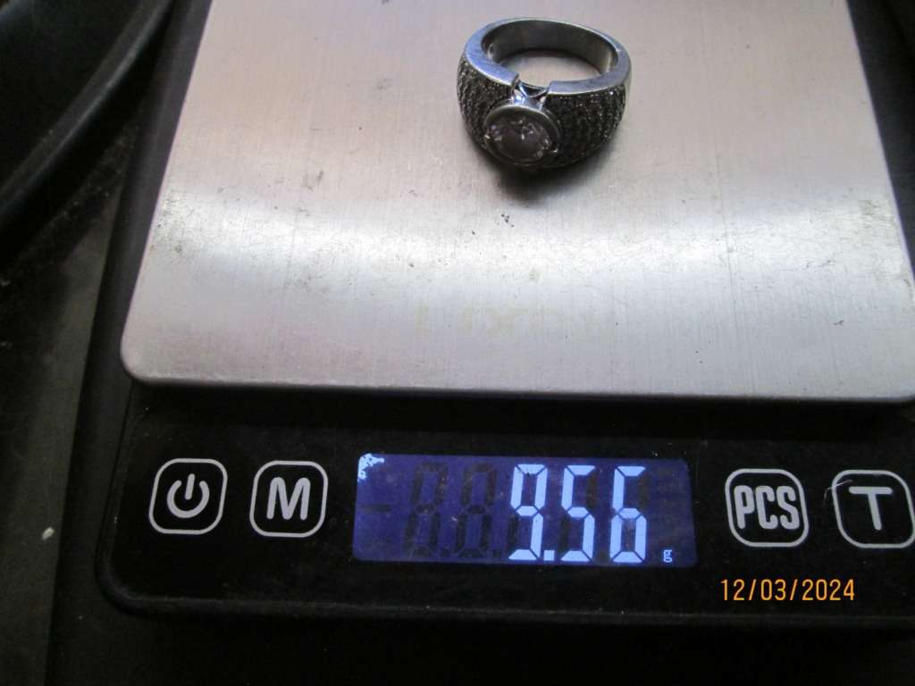 Genuuine 925 Silver Dress Ring set with Cubic Zircons