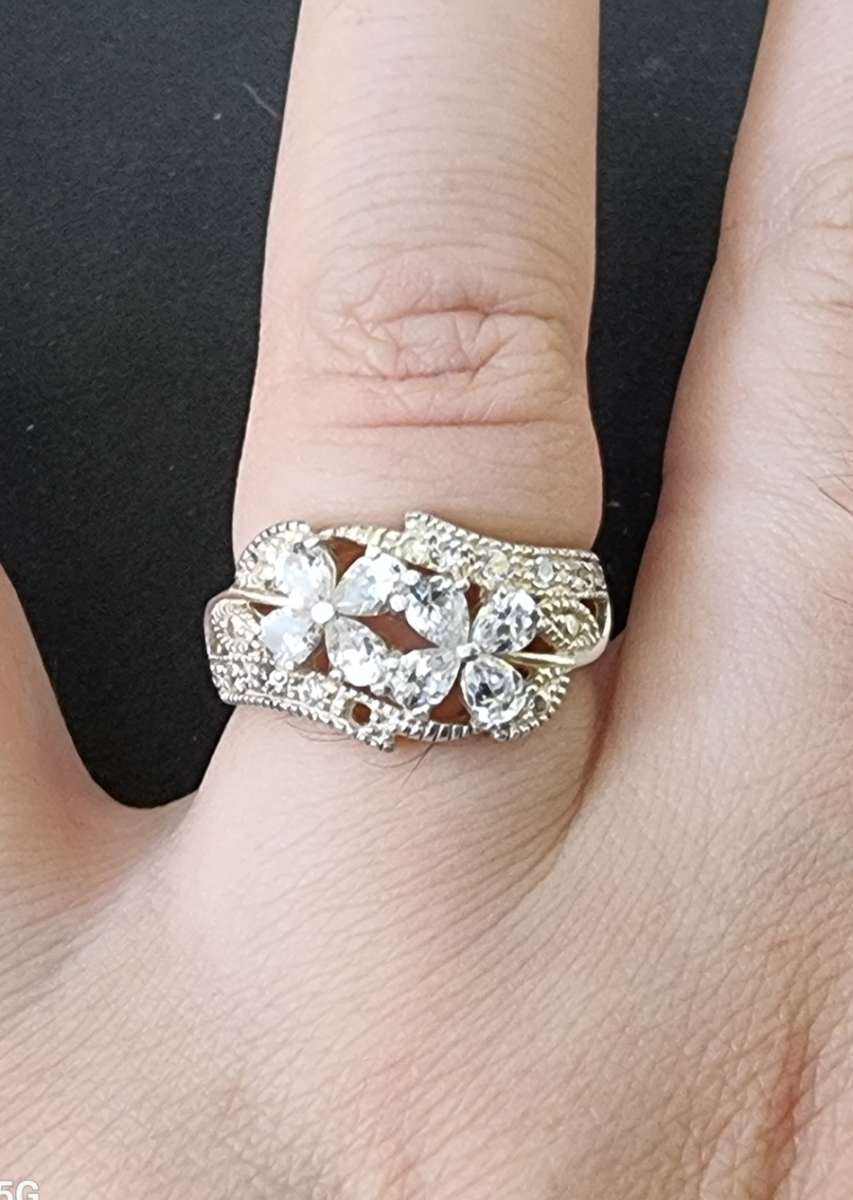 `FLORAL 925 STERLING SILVER`  Design Dress Ring. (Genuine Silver)