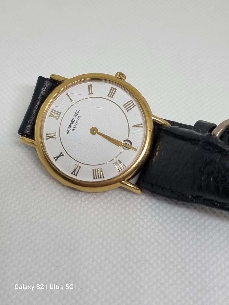 `RAYMOND WEIL`  Geneve 18CT Gold Plated Mens Watch.