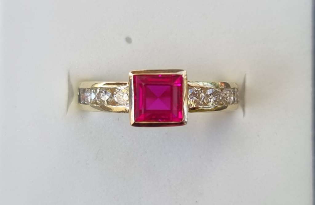 `1.80 Carat `RUBY and DIAMOND` Dress Ring, set in 9CT Yellow Gold (Genuine Gold and Gemstones)
