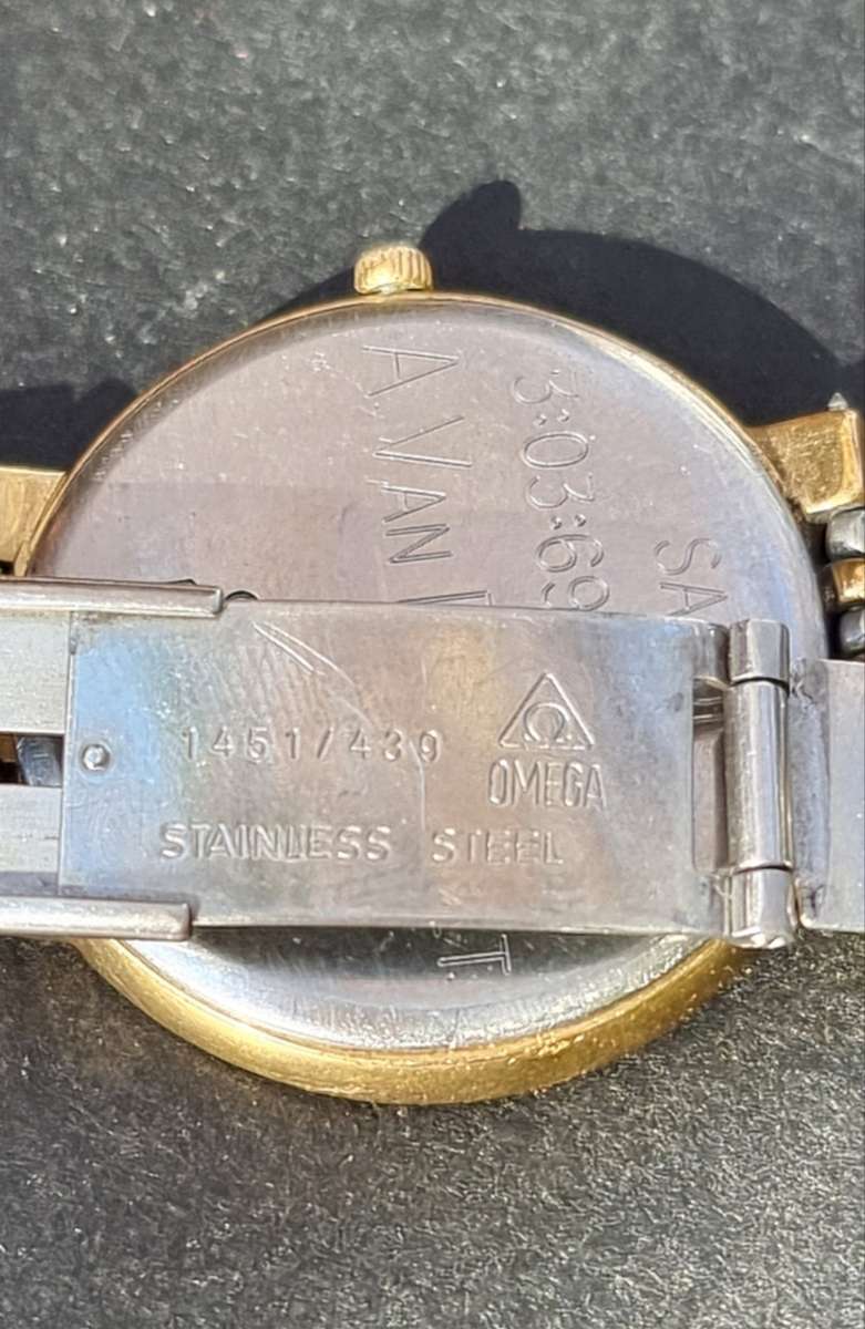 "PERFECT WORKING CONDITION"`OMEGA` De Ville Men`s  Gold Two Tone Watch. (Genuine)