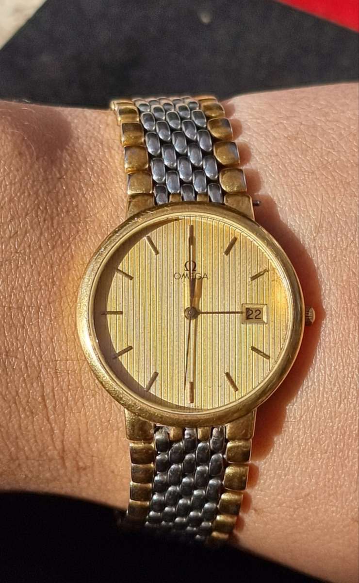 "PERFECT WORKING CONDITION"`OMEGA` De Ville Men`s  Gold Two Tone Watch. (Genuine)