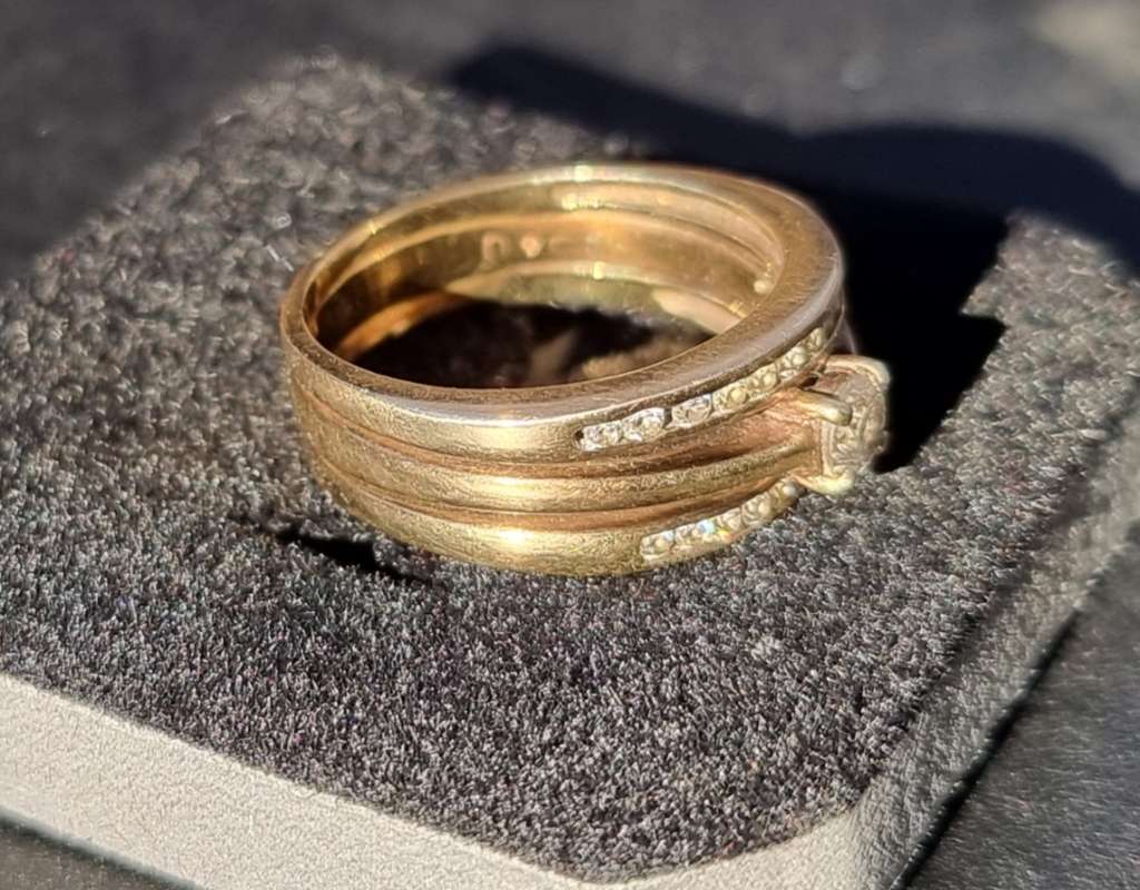 Value R25.000. / 0.45 Carat "NATURAL DIAMONDS` Triple Wedding / Engagement Ring Set.