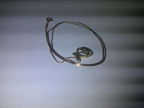 9 CT STUNNING GOLD CHAIN WITH A 9 CT PENDENT WITH A 0.03 CT DIAMOND