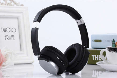 Ear Wireless Bluetooth 4.2 Headphones with Microphone HIFI Bass Stereo Bluetooth Headset