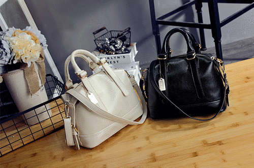 Female Causal Leather handbags