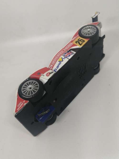 Scalextric MG Lola