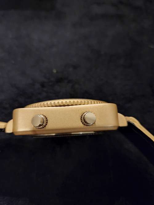 INFANTRY MILITARY TANK GOLD LIMITED EDITION