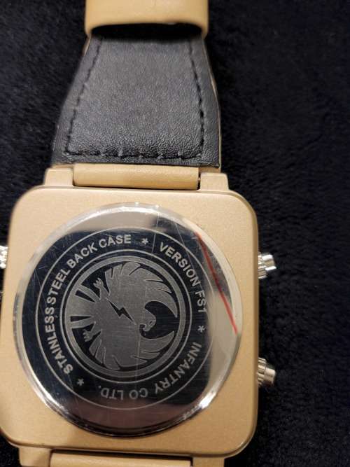 INFANTRY MILITARY TANK GOLD LIMITED EDITION