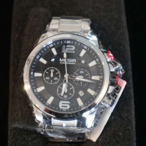 MEGGIR CARBON CHRONOGRAPH