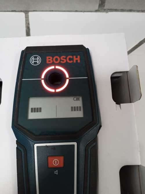 BOSCH GMS 100 M Professional - Metal Detector