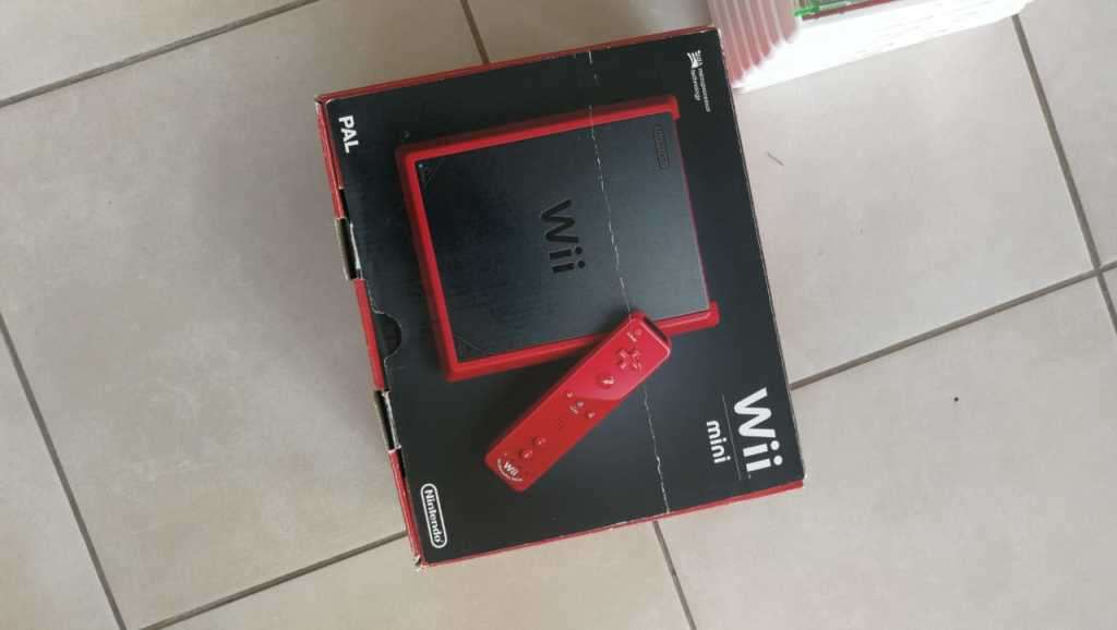 Wii mini