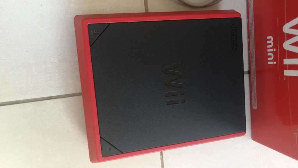 Wii mini