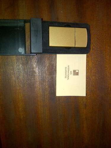 Vintage lighter with autentication of Win international compony.