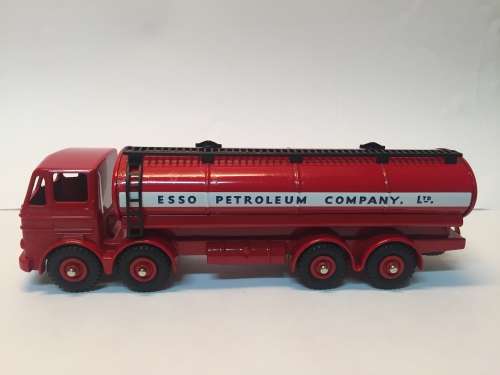 Atlas Edition -  Dinky Supertoys - Please Read - 943 Tanker ESSO