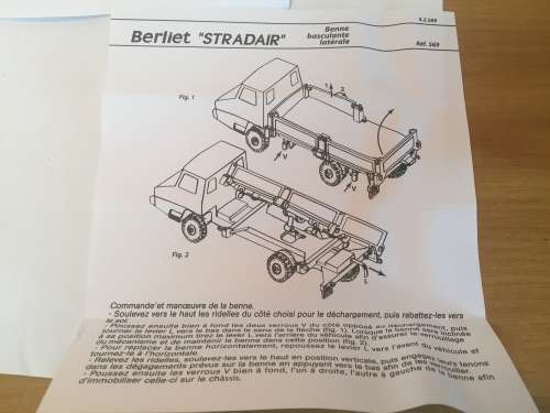 Atlas Edition - Please Read - Dinky Toys 569 BASCULANTE Laterale Diecast Berliet Stradair Benne